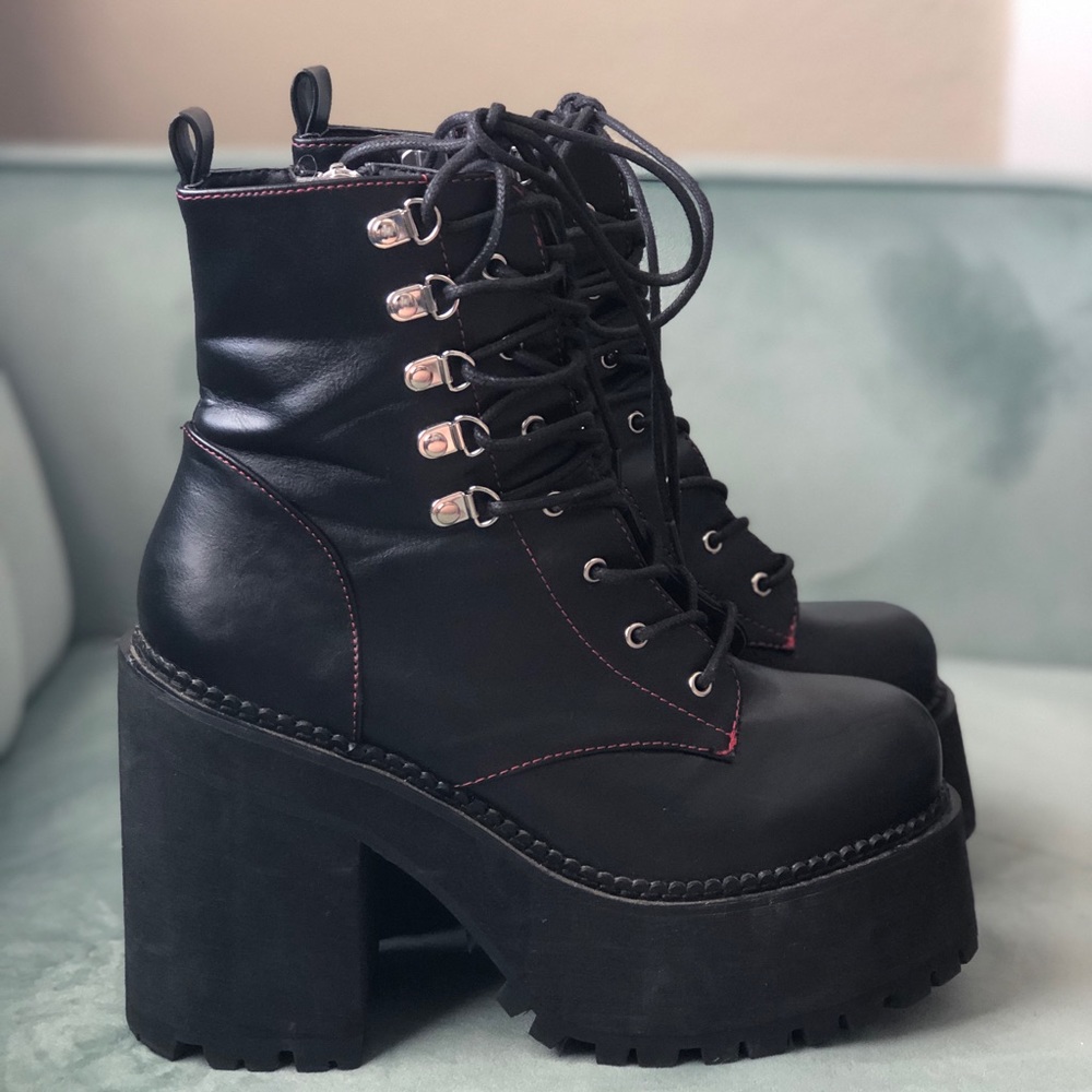 DEMONIA // ASSAULT-100 BOOTS